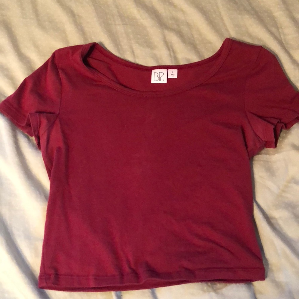 crop tee